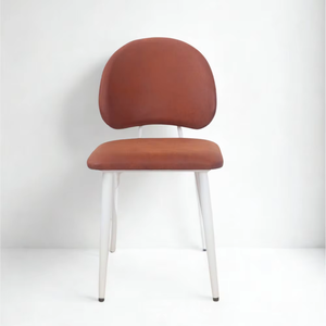 Chaise de salle à manger NOVA moderne rembourrée avec pieds en métal, dossier ergonomique, siège en tissu de luxe pour usage domestique et commercial Premium! - Product Image 2