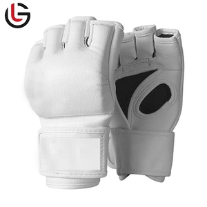 ถุงมือ MMA ของผู้ชายสั่งทำได้ทนทานทันสมัยพร้อมราคาปรับได้ทำจากหนัง PU - Product Image 1