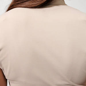 Nuevas camisetas ligeras para montar a caballo con cremallera Ropa ecuestre a precios de fabricación Totalmente personalizables para mujeres, niños y hombres - Product Image 2