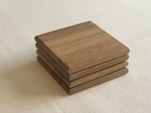 Posavasos de madera con logotipo grabado personalizado Crescent Crafts, posavasos cuadrado redondo de nogal y haya, estilo clásico para cerveza, bebida para uso en el bar del hogar - Product Image 2