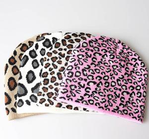 Bonnet sans bord à motif jacquard Tuque sur mesure sans manchette Chapeaux d'hiver à motif animal - Product Image 5