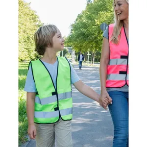 Chaleco de Seguridad Infantil Personalizado con Pegatinas Reflectantes y Luces para Artículos Promocionales - Product Image 3