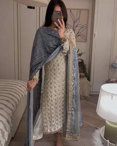 Salwar Kameez Linha A Feminino em Tecido de Cetim Floral e Cambraia Suíça Estilo Indiano Paquistanês para Casamento Festa e Noite - Product Image 3