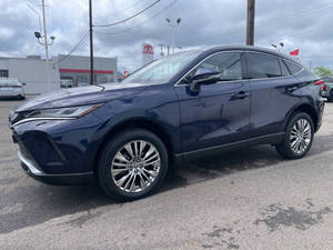 Vente flash 2024 Venza XLE AWD XLE 4 portes Crossover - Product Image 2