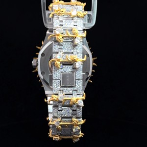 Reloj de Lujo con Diseño de Espinas, Diamantes Incrustados, Dorado y Plateado, Estilo Hip Hop, Bisel con Púas, Estilo Real, Automático, con Correa de Brazalete - Product Image 3