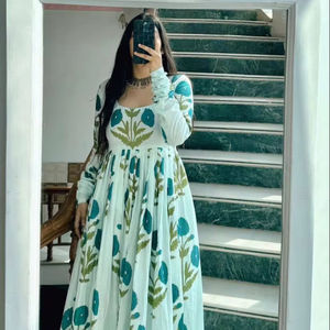 Designer Women's Gown, Georgette Floral Printed Maxi Gown, Designer Wedding Wear Gown. Party Wear Gown. - Product Image 1