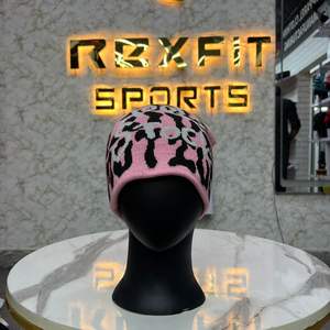 Bonnets de haute qualité avec logo personnalisé, vente en gros, fabricant de produits de qualité supérieure, meilleurs matériaux, services ODM les plus demandés, prix raisonnable - Product Image 3