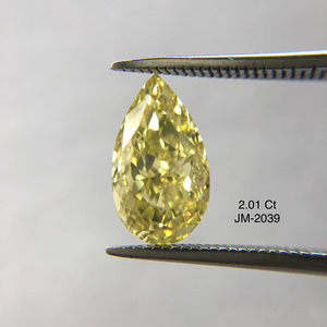 ลูกแพร์สีเหลืองเข้มแฟนซีตัด VVS2กะรัตเพชรหลวม100% ได้รับการรับรอง IGI ธรรมชาติสำหรับการใช้เครื่องประดับ - Product Image 2