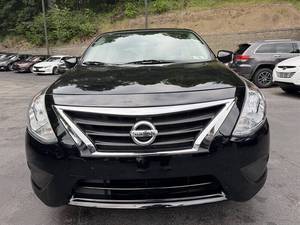 Precio bajo, Nissan Versa SV 2019, auto usado en venta - Product Image 2