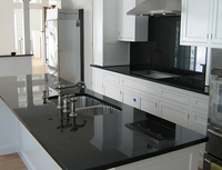 Fabricant indien propose des dalles de granit noir absolu 100% naturel de qualité supérieure, design moderne, surface polie, durable, garantie à vie