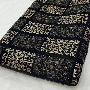 Suministro al por mayor de tela de terciopelo bordado 9000 para ropa de novia o vestido de noche y tapicería disponible para suministro al por mayor - Product Image 1