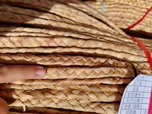 Vente en gros de tresse de jacinthe d'eau de 10 à 12 mm de jacinthe d'eau tressée brute durable, corde de jacinthe d'eau tressée en cordon naturel - Product Image 5