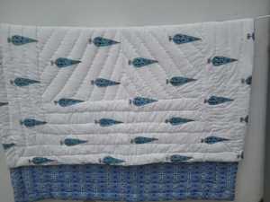 Handmade Cotton Flannel <b>Quilt</b> Red Block Printed Machine Bedding Set for Adults-<b>King</b> and Twin <b>Sizes</b> for Home and Hotel Use - Product Image 3