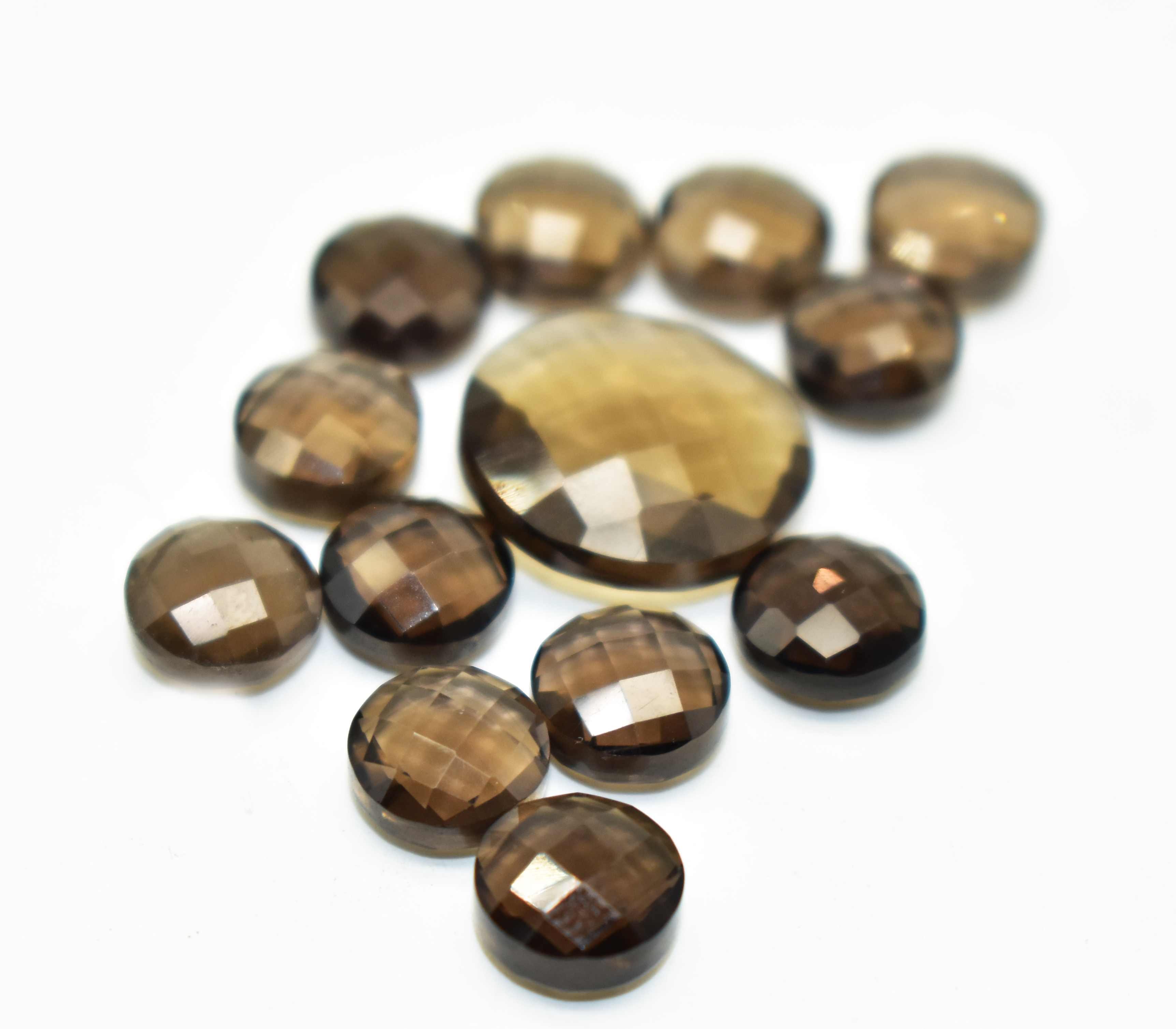 สีน้ำตาล