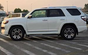 Voitures TOYOTA 4RUNNER LIMITED 2016 d'occasion propres et belles à vendre - Product Image 3