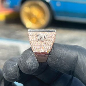 Bague Hip Hop personnalisée en or massif 10 carats avec diamants ronds et taille baguette créés en laboratoire pour les tenues de fête pour hommes - Product Image 5