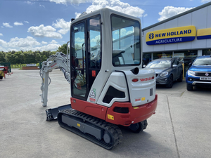 รถขุดตีนตะขาบขนาดเล็ก Takeuchi TB216 มือสอง น้ำหนัก 99 กก. พร้อมเครื่องยนต์ HAWE/Hengli ระบบไฮดรอลิก ปั๊ม มอเตอร์ เกียร์ สำหรับงานฟาร์ม - Product Image 3