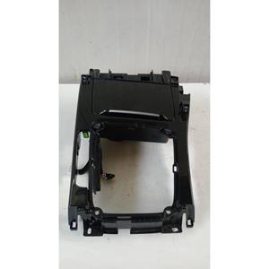 Console centrale KIA CEED Sportwagon Série (CD) (2018>) 84651-J7000 D4FE Code interne 1716189 - Product Image 3