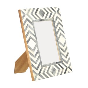 2025Royal Grand Sale Customized Design Wood Bone Inlay MOP Photo Frame Wholesale Exporter Best Quality Resin Frame