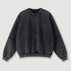 Sweat-shirt en molleton français style vintage, streetwear, délavé à l'acide, déchiré, col rond surdimensionné - Product Image 6