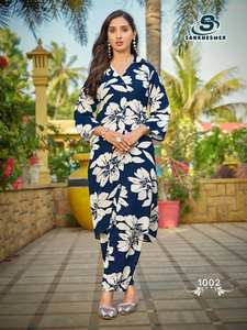 ชุดเซ็ตผ้าเรยอนพิมพ์ลายทันสมัย ขายส่ง เสื้อผ้าลำลองสำหรับงานปาร์ตี้  ประกอบด้วยชุดสัลวาร์ คามีซ แห้งเร็ว ป้องกันแสงแดด ใส่ได้ทุกฤดู - Product Image 2