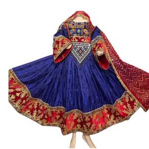 Robe maxi traditionnelle afghane Kuchi faite à la main pour femmes, vêtements ethniques brodés pour les festivals, vêtements de mariage, robes - Product Image 1