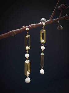 Longues boucles d'oreilles pendantes en laiton perle d'eau douce bijoux faits main géométriques modernes minimalistes - Product Image 2