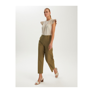 Pantalons larges en coton mélangé pour femmes BGN, fabriqués en Turquie - Product Image 2