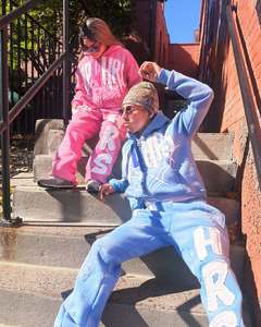 Vente en gros Ensembles pantalons de survêtement et sweat à capuche évasés avec broderie d'un poids lourd personnalisé Vêtements de rue délavés à l'acide Survêtement baggy en coton - Product Image 2