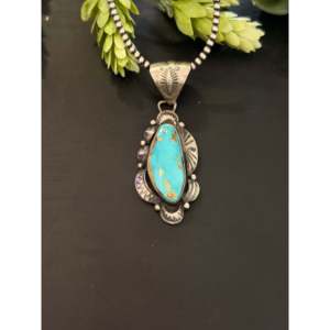 Colgante de Turquesa Royston y Plata de Ley Hecho en Navajo con Tecnología de Incrustación en Bisel - Product Image 1