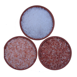 Bolsita de polvo de sal de mesa blanca comestible industrial de alta calidad más vendida, tamaño personalizable, fabricada en Pakistán, bolsa de caja a granel - Product Image 4