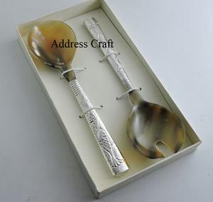 Juego de ensalada de cuerno natural, herramienta para servir ensalada vikinga, herramienta para servir con impresión de logotipo personalizado, herramientas para servir cuerno natural a un precio asequible - Product Image 6