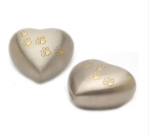 Urne funéraire en bronze pour animaux de compagnie, petites urnes funéraires pour cendres humaines, meilleure qualité de construction, forme de cœur - Product Image 1