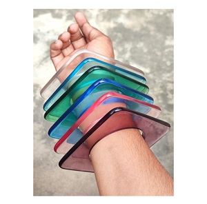 Bracelets élégants en résine brillante pour femmes, design moderne, couleurs personnalisées - Bijoux tendance pour tenues ethniques et occidentales, idéal comme cadeau d'affaires - Product Image 3