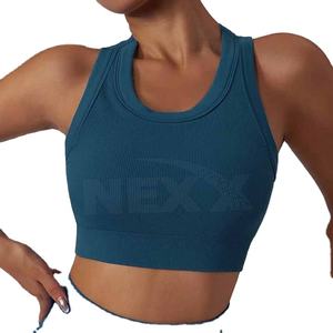 Conjunto de Yoga, Shorts Ligeros, Ropa Deportiva Transpirable, Elástica en 4 Direcciones, Cintura Alta, 2 Piezas, Atuendo Cómodo, Apto para Fitness - Product Image 4