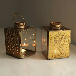 Lanternes en verre classiques vintage en laiton, décoratives pour la maison, mariage, Noël, faites à la main, découpées, imprimées, pour bougies piliers - Product Image 4