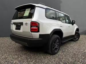 Compre 2024 Toyota para Land Cruiser SUV a la venta en Canadá Calidad 95% Nueva cámara trasera de color de 2 tonos Izquierda Envío mundial - Product Image 3