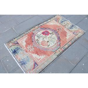 Vintage Turkish Small Rug 2.9x5 ft, <b>Red</b> Camouflage Rug <b>Wool</b> - Product Image 3