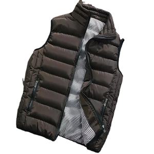Gilet bouffant d'hiver de haute qualité pour hommes avec col montant fermeture éclair complète Logo personnalisé tissu polyester coupe-vent à capuche chaud en vente - Product Image 5