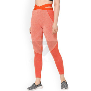 Vêtements d'entraînement de yoga Leggings pour femmes Leggings pour femmes personnalisés de haute qualité à séchage rapide pour la vente en ligne - Product Image 3