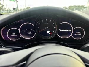 Usado cuidadosamente 2022 P-orsche Panamera 4dr Sedan AWD - Product Image 5