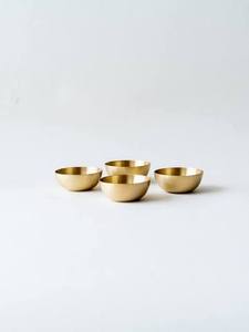 Tazón Redondo Personalizado para Servir Frutas y Ensaladas, Hecho a Mano, Pulido, de Latón Puro, Utensilios de Cocina Ecológicos, el Mejor Acabado para Mesas - Product Image 2