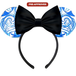 Ella. Accesorios Personalizados de Fábrica: Diadema con Orejas de Ratón, Diseño Estético, Accesorio para el Cabello Hecho a Medida en Vinilo - Product Image 1