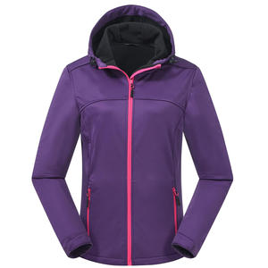 Conçu sur mesure pour femmes veste d'hiver légère à coquille souple respirant imperméable chaud vêtements d'aventure coupe-vent col à capuche - Product Image 1