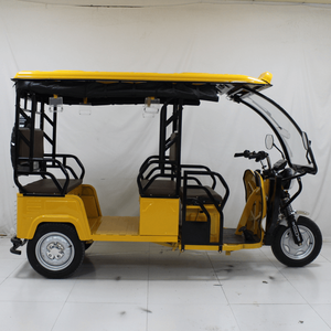 Triciclo Eléctrico Cerrado para 4 Pasajeros, Potencia de 200-250W, 60V - Product Image 3