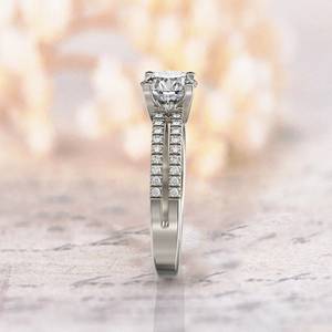 Anillo de Compromiso de Plata con Moissanita Premium de 1 Quilate, Corte Redondo, Diseño de Media Eternidad con Diamantes, Joyería de Lujo para Bodas, Venta al por Mayor - Product Image 6