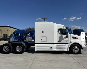 Nuevo Semirremolque Sleeper 2025 579 USADO EN EXCELENTES CONDICIONES - 450HP Automático Listo para Envío a Domicilio - Product Image 3