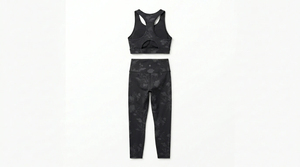 Ensemble de yoga 2 pièces pour femme, taille plus, respirant, réversible, couleur unie, taille mi-haute, tenue de sport pour le fitness, dernière mode - Product Image 3