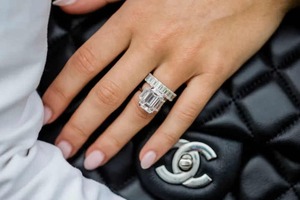 Nouvelle arrivée de luxe mode unisexe bague en forme de coeur en argent 925 avec diamant Moissanite plaqué or 18 carats pour les mariages cadeau - Product Image 3