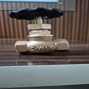 Vanne à boisseau sphérique en laiton C-Way 1/2\" PN16 à filetage BSP pour les stations de traitement de l'eau en stock - Product Image 3